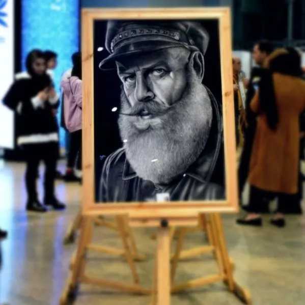 اثر خلق شده هنرمند زهرا همایونی