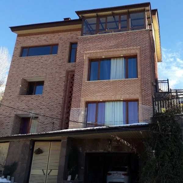 تولید درب و پنجره دوجداره و کرکره برقی رحیمی