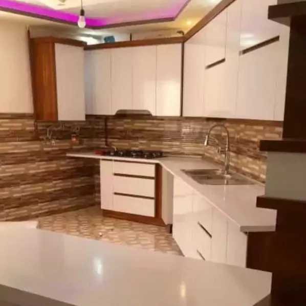 کابینت و کمد دیواری و صنایع چوب