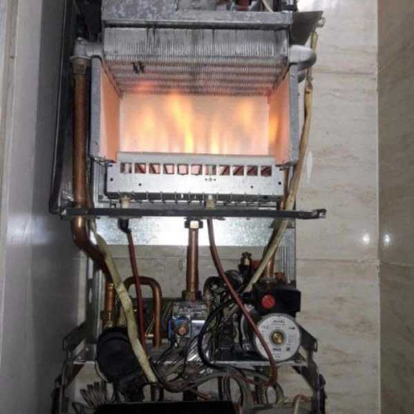 تاسیسات نادری