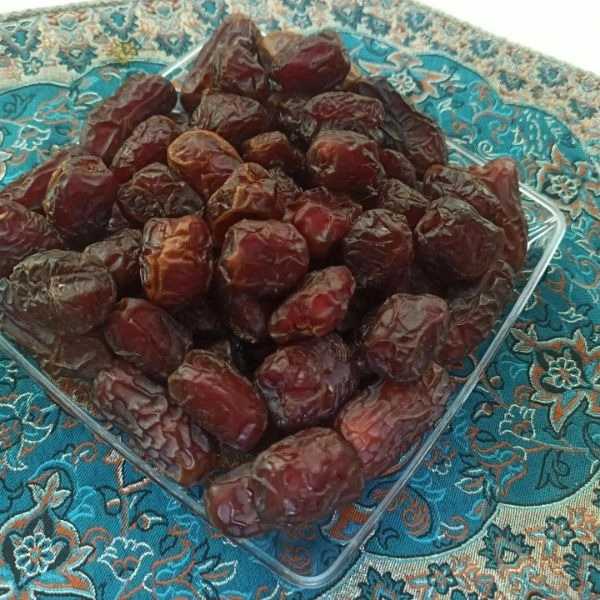 خرما مرداسنگ درجه ۱ جیرفت