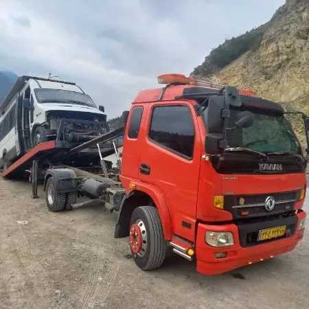 خودرو بر و جرثقیل جاده هراز قائم