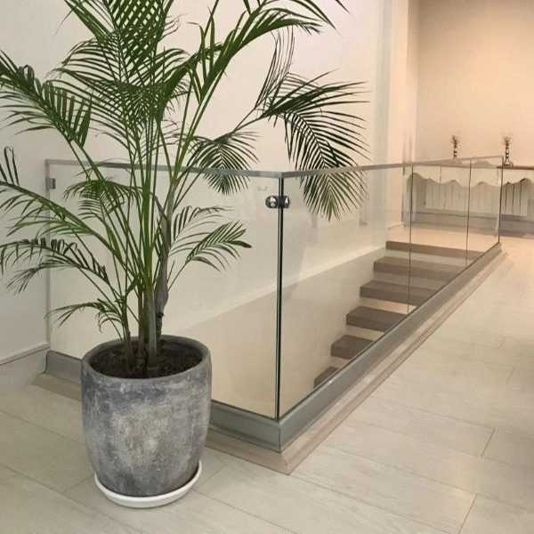 عکسای نرده شیشه ای