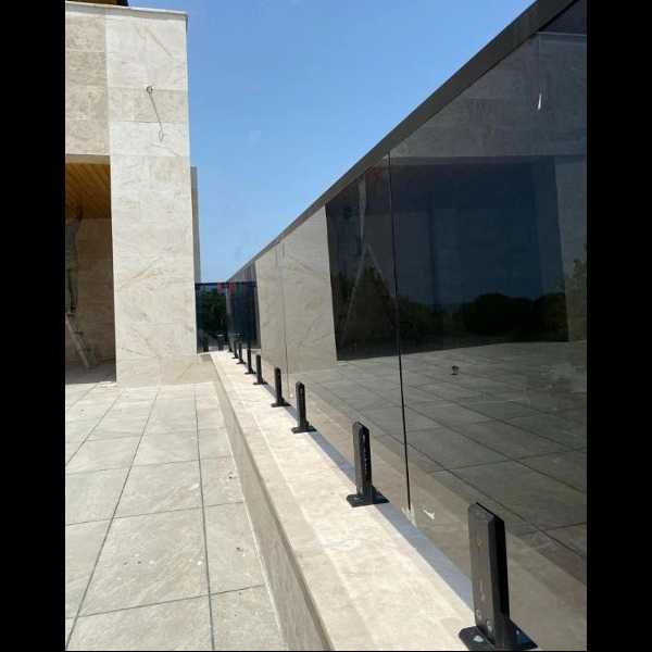 عکسای نرده شیشه ای