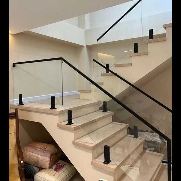 عکسای نرده شیشه ای