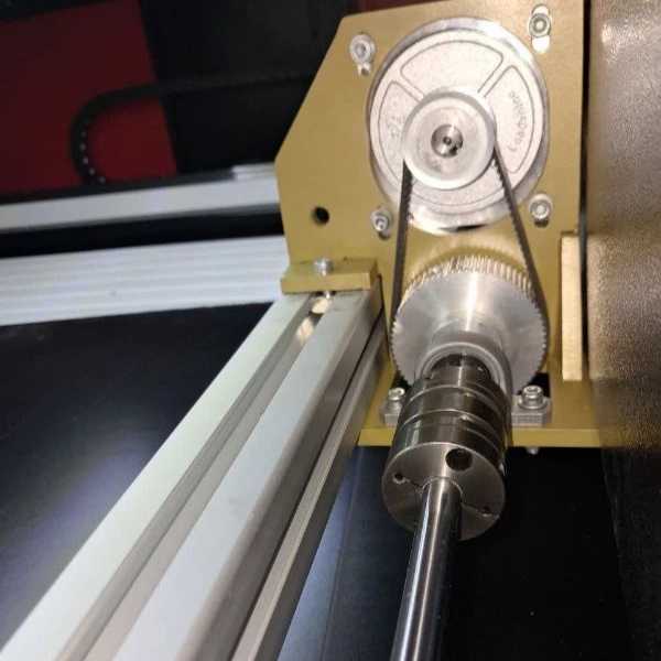 دستگاه برش لیزر فلزات و غیر فلزات شتاب CNC