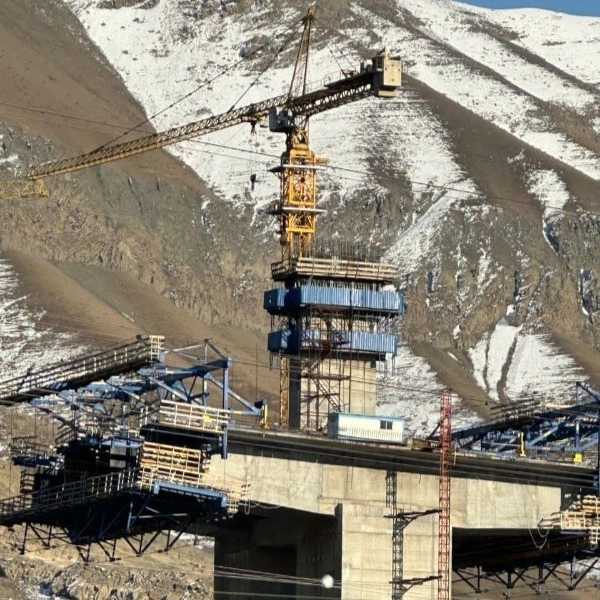 تاورکرین نوید