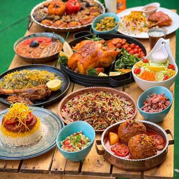 صنایع غذایی گردشگری و هتل داری حورا شفیعی