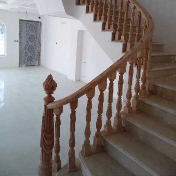 نرده چوبی