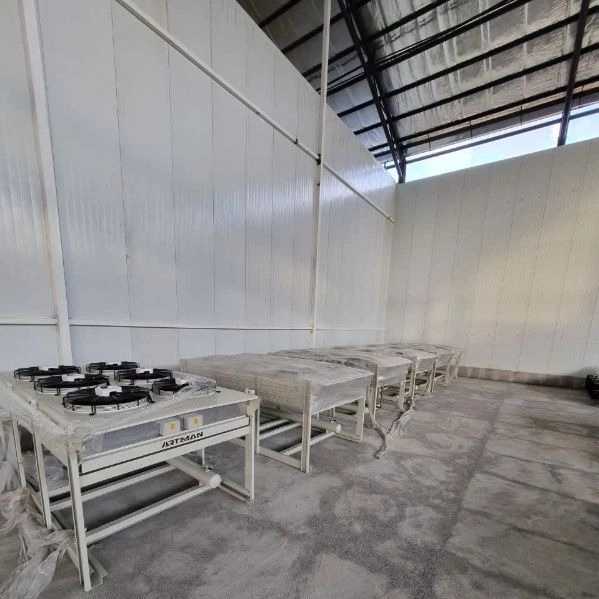 ساندویچ پنل و سردخانه سازی زنگنه در زنجان