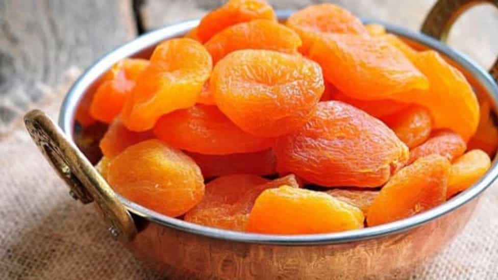 خواص برگه زردآلو در لاغری