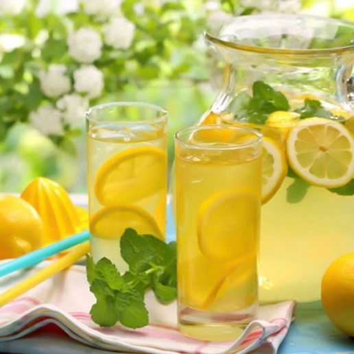 شربت و نوشیدنی