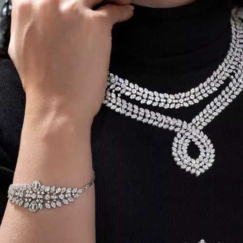 سرویس های پایه جواهر