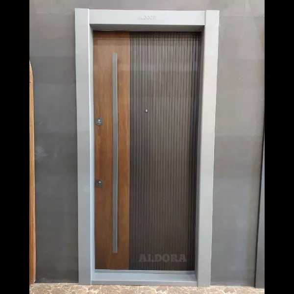 درب و پنجره دوجداره و توری پلیسه نادر
