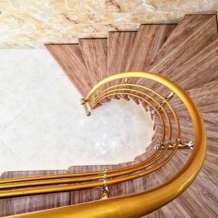 نرده فلاح