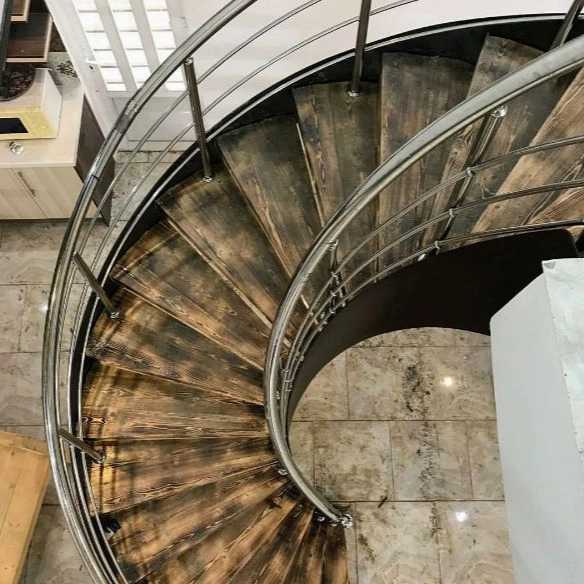نرده فلاح