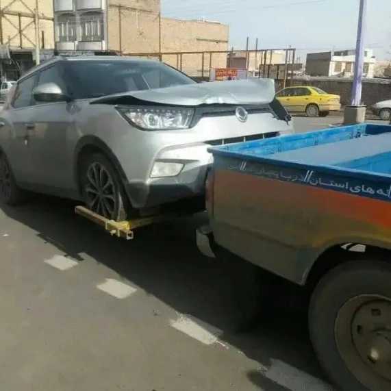خودروبر و امداد خودرو شبانه روزی و سراسری حسین پور در مرند