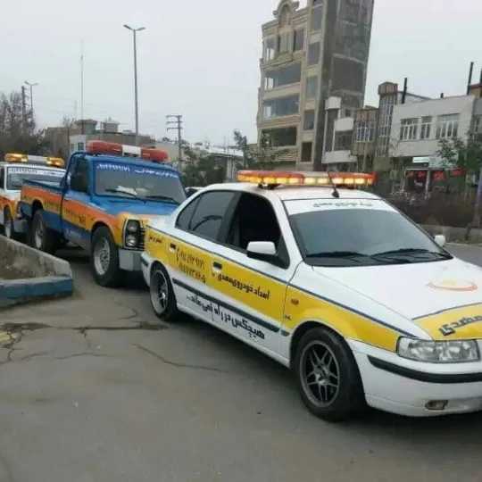 خودروبر و امداد خودرو شبانه روزی و سراسری حسین پور در مرند