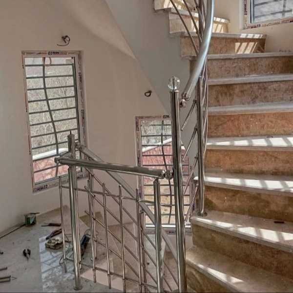 نرده استیل درب آکاردئونی و پنجره فلزی