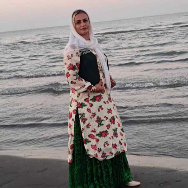 لباس محلی مانگی سا