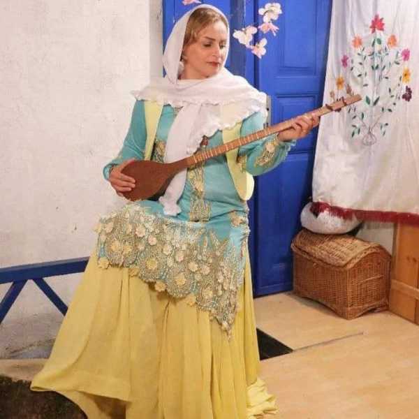 لباس محلی مانگی سا