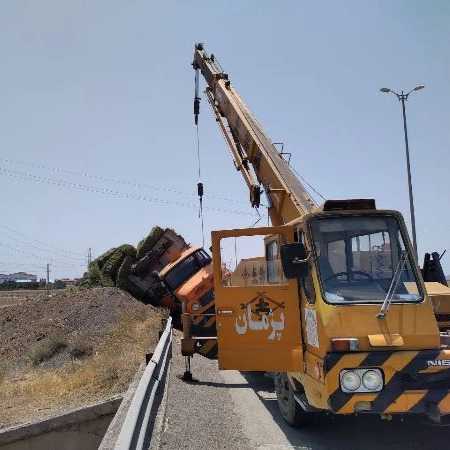 گزارشات تصویری عملکرد 1402  از امداد رسانی های امداد خودرو قزوین در استان قزوین
