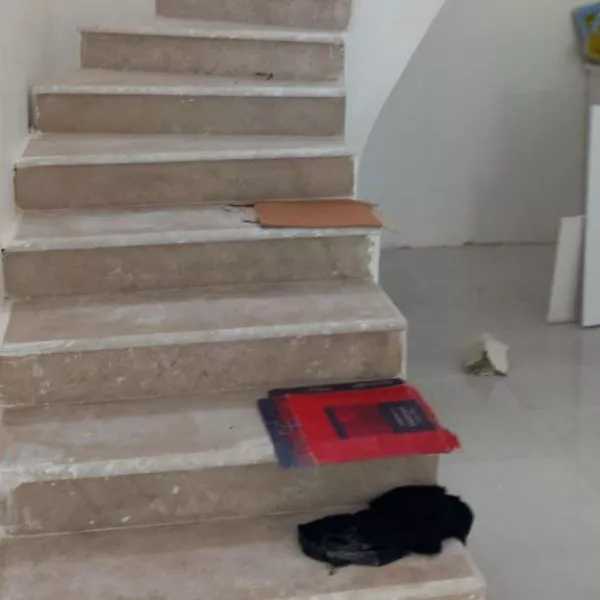 درب و پنجره دوجداره و توری پلیسه نادر