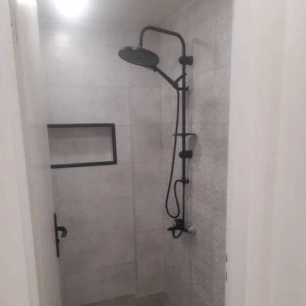بازسازی سرویس بهداشتی