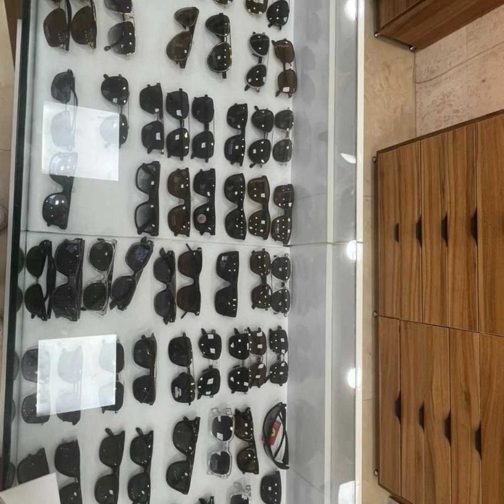 عینک سفیر شعبه نواب