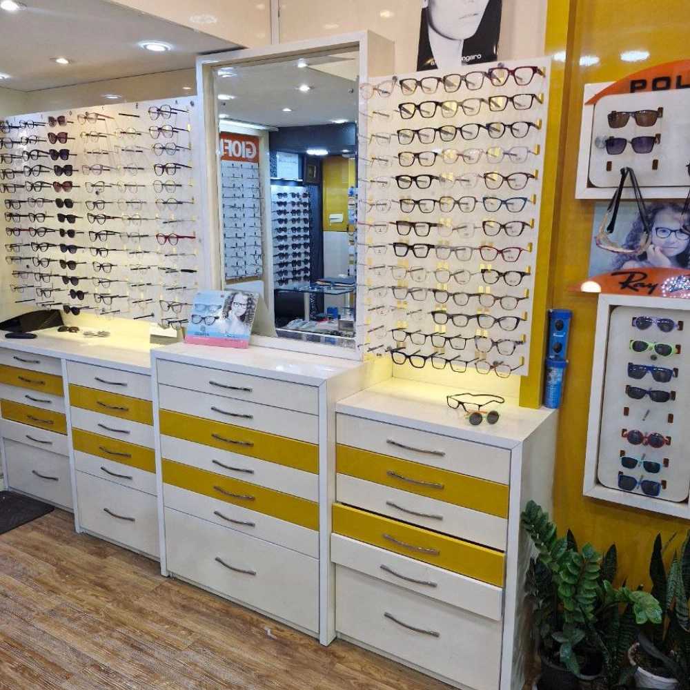 عینک سفیر شعبه خیابان پل بوسار