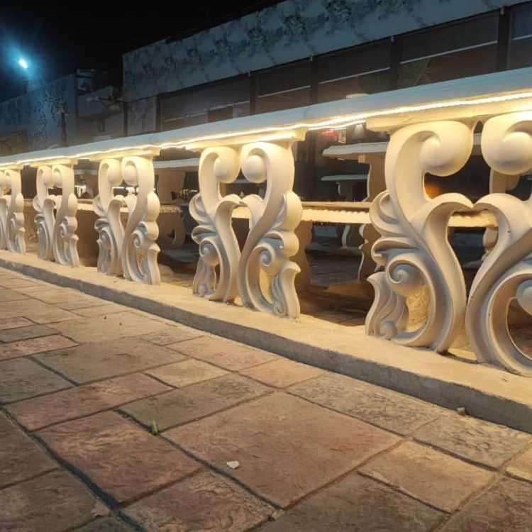 مصنوعات سنگی در سیرجان