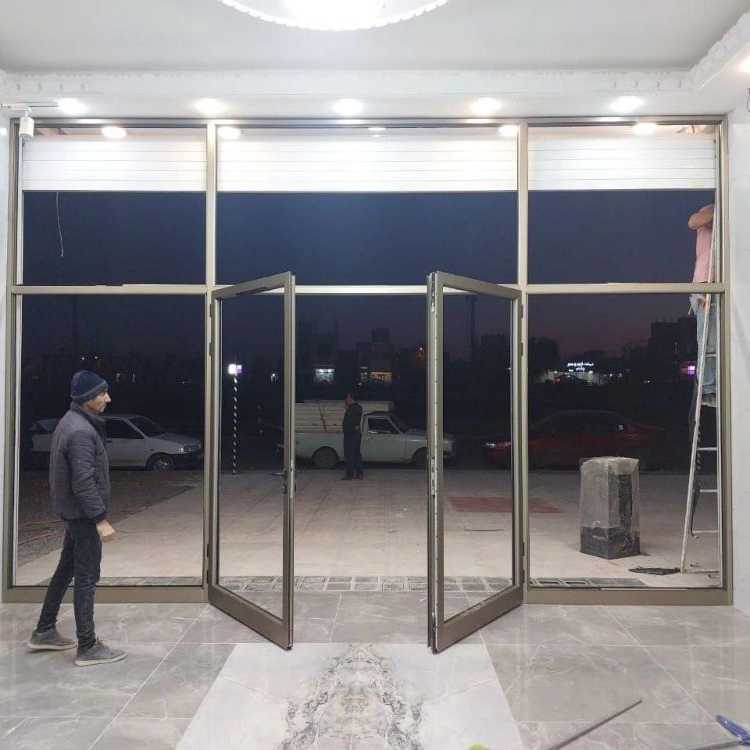 گروه تولیدی صنعتی درب و پنجره آراز در اردبیل