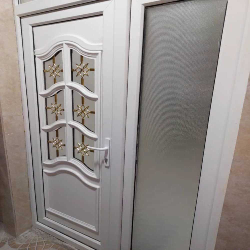 گروه تولیدی صنعتی درب و پنجره آراز در اردبیل