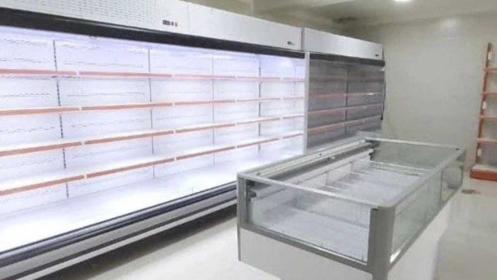 کولاک سرما، تولید یخچال صنعتی فروشگاهی سردخانه هاپیر مارکت در کرج