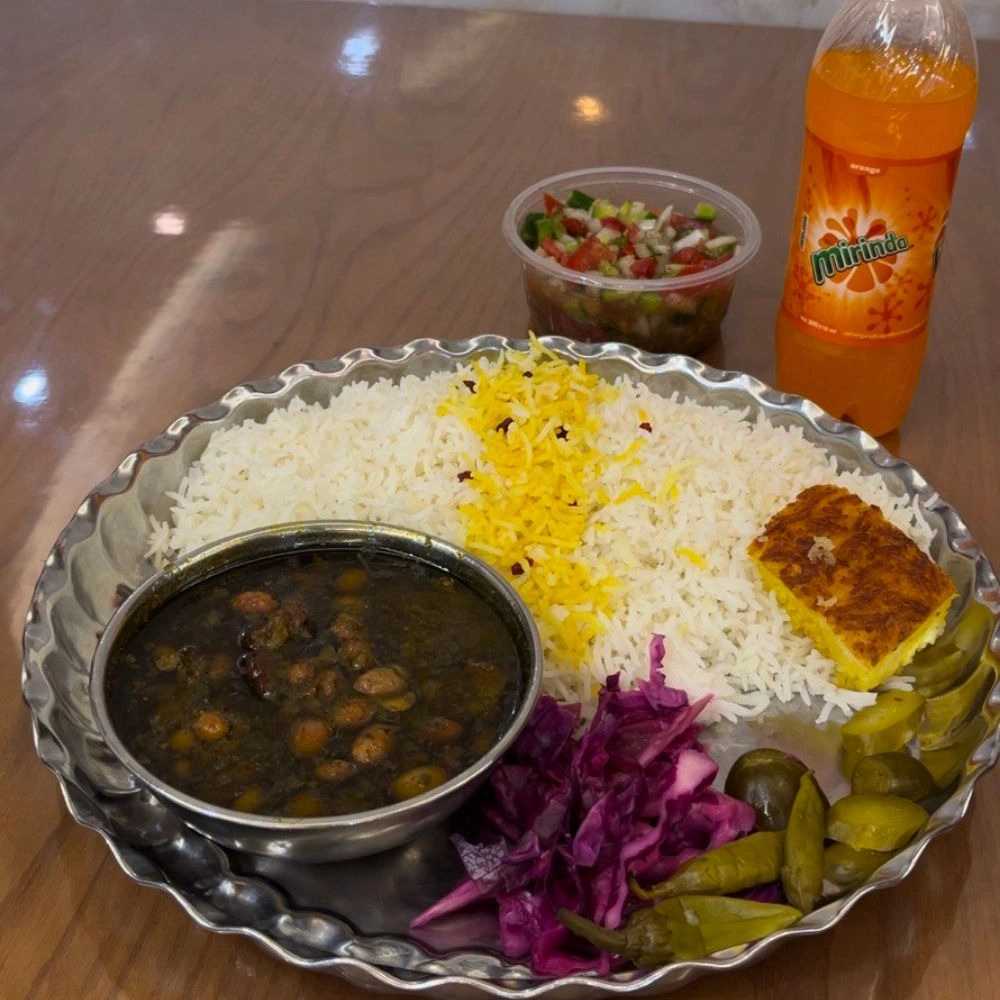 کترینگ و رستوران موسوی