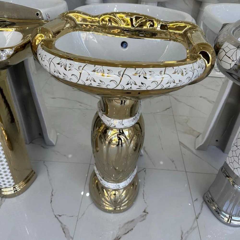بازرگانی رجبی، چینی دلفین سرام در لاجین همدان