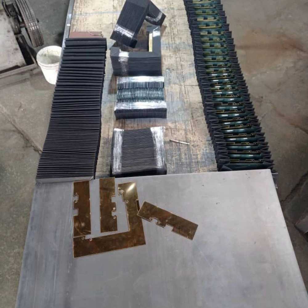 کاورسازی صالحی، تولید و تعمیر کاور دستگاه CNC در سبزوار