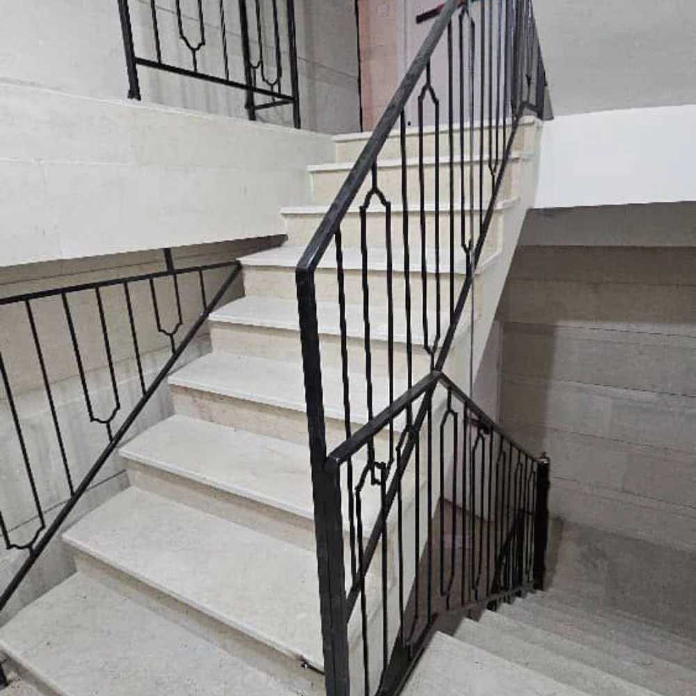 اجرای نرده فلزی و فرفورژه راه پله در کرج و تهران