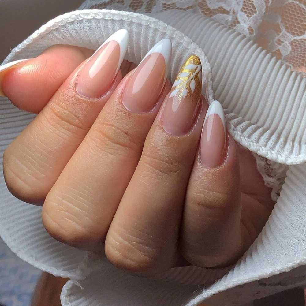 کاشت ناخن پارمیس
