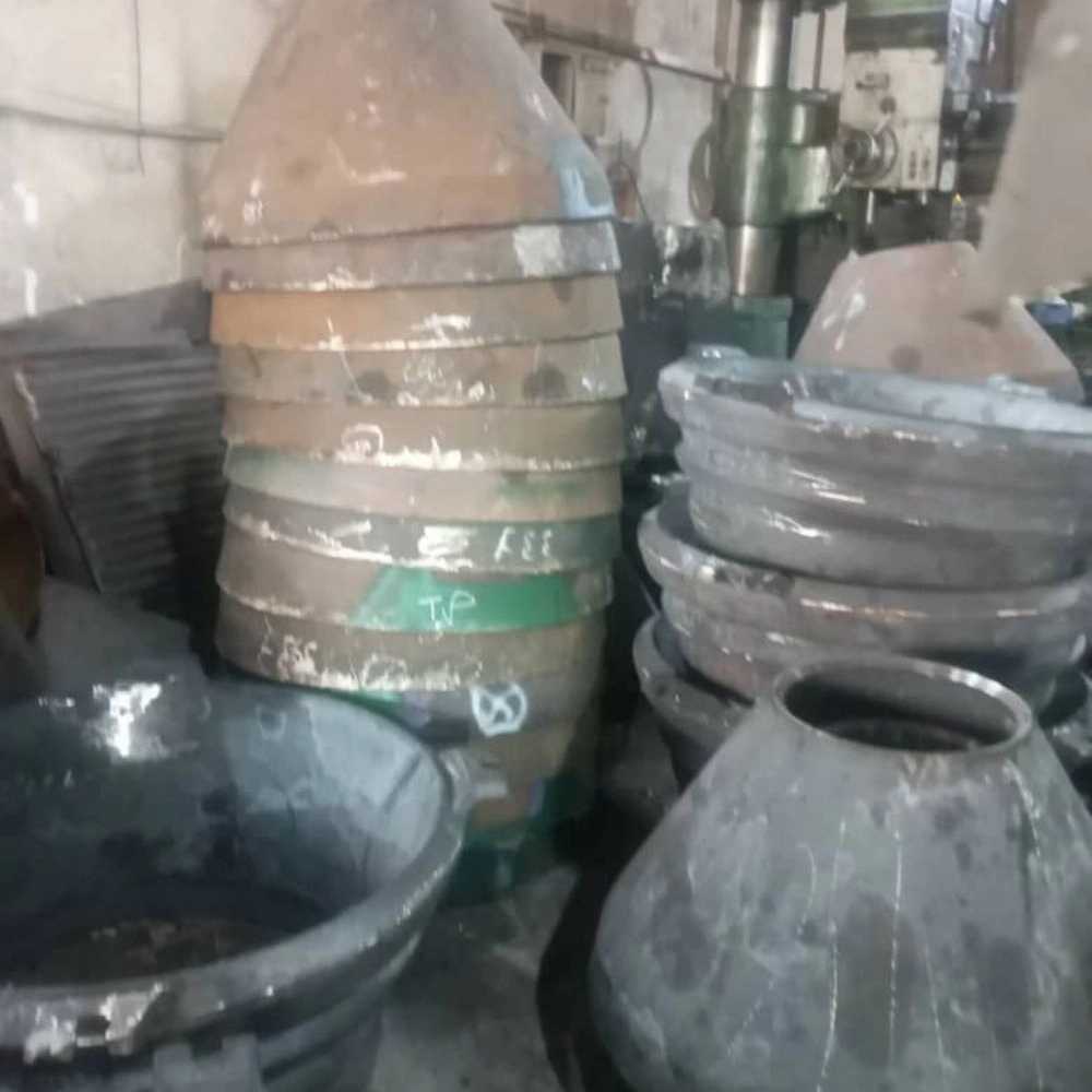 سنگ شکن نجفی