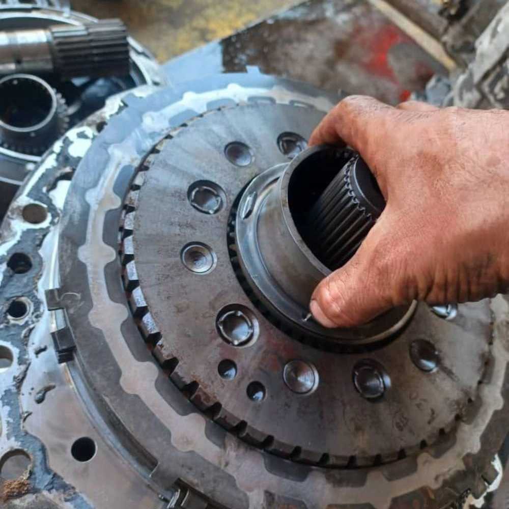 عیب یابی و تعمیر سیستم برق جرثقیل کارگاهی