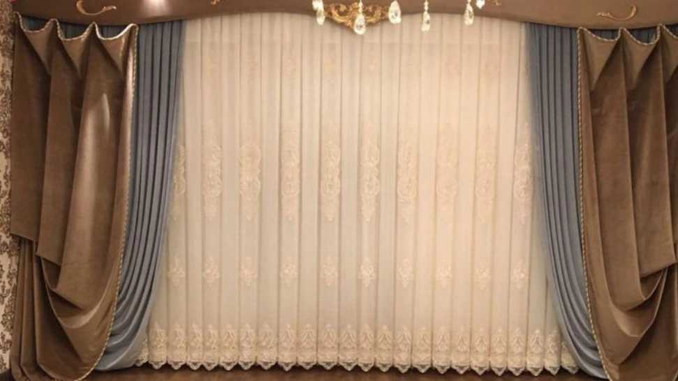 پرده سرای دنیز، پرده فروشی در رشت