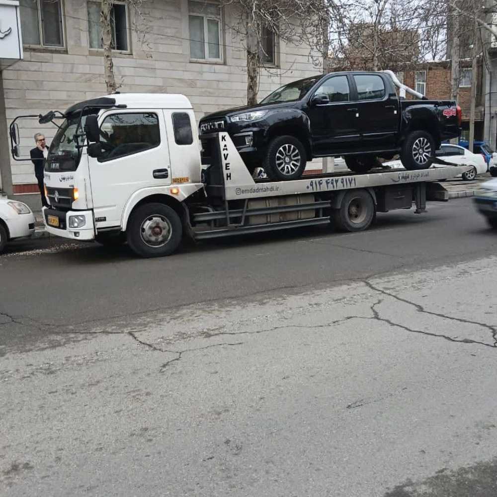 جرثقیل خودرو بر مرند تبریز
