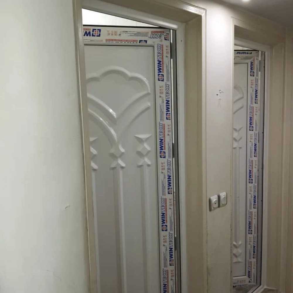 درب سرویس بهداشتی