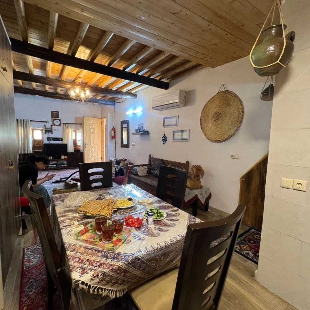 اقامتگاه خانه بر