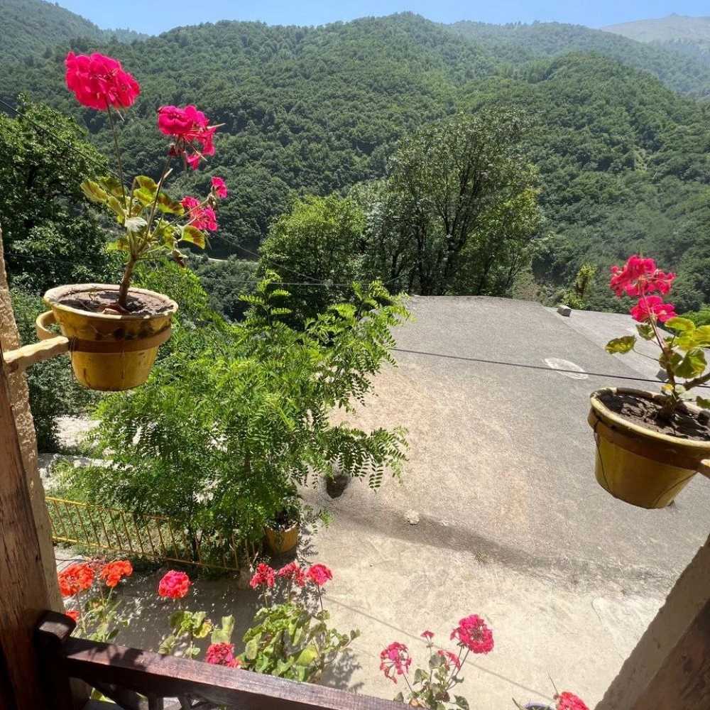 اقامتگاه خانه بر