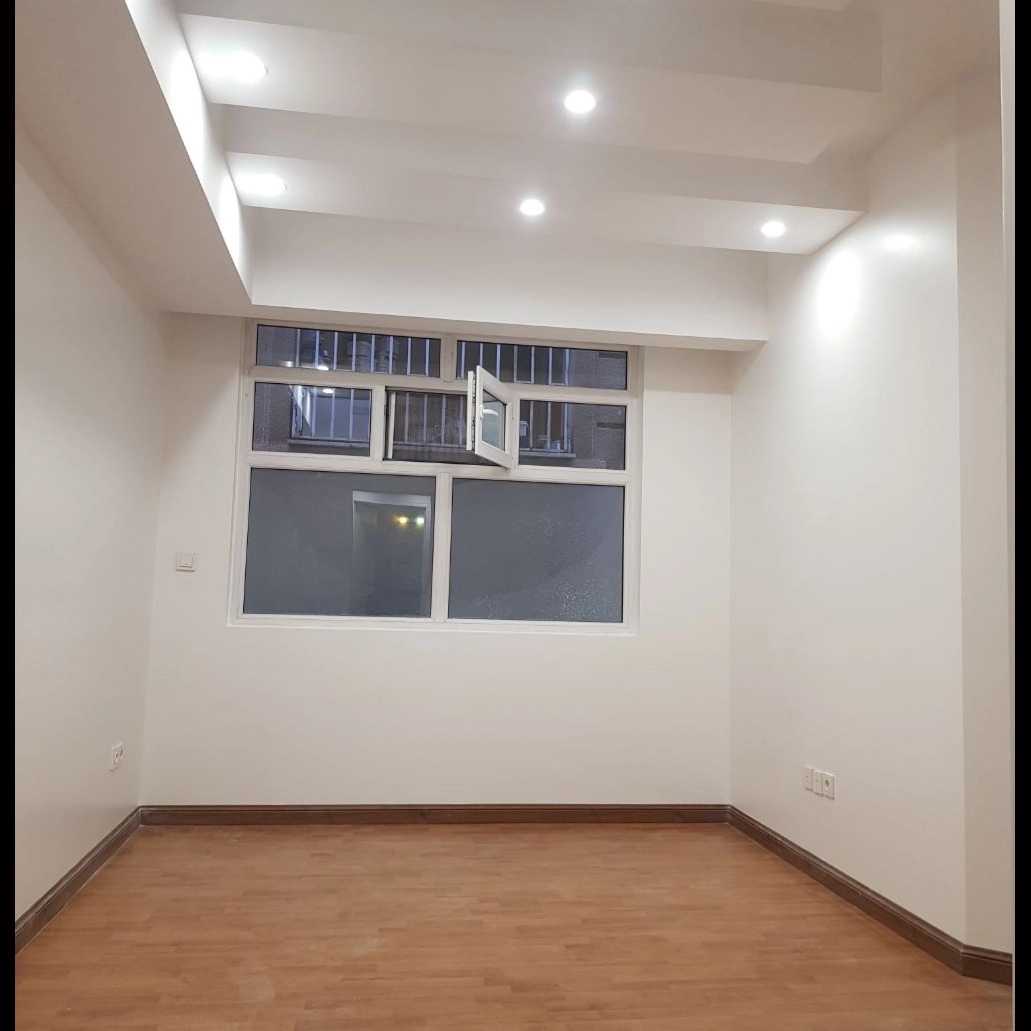 اجرای رنگ روغنی دیوار