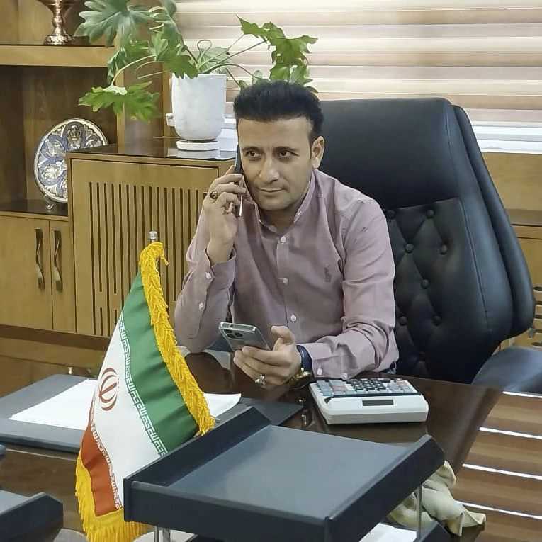 سید جمال علوی مدیریت مجموعه کارخانه های آجر و سفال اصفهان