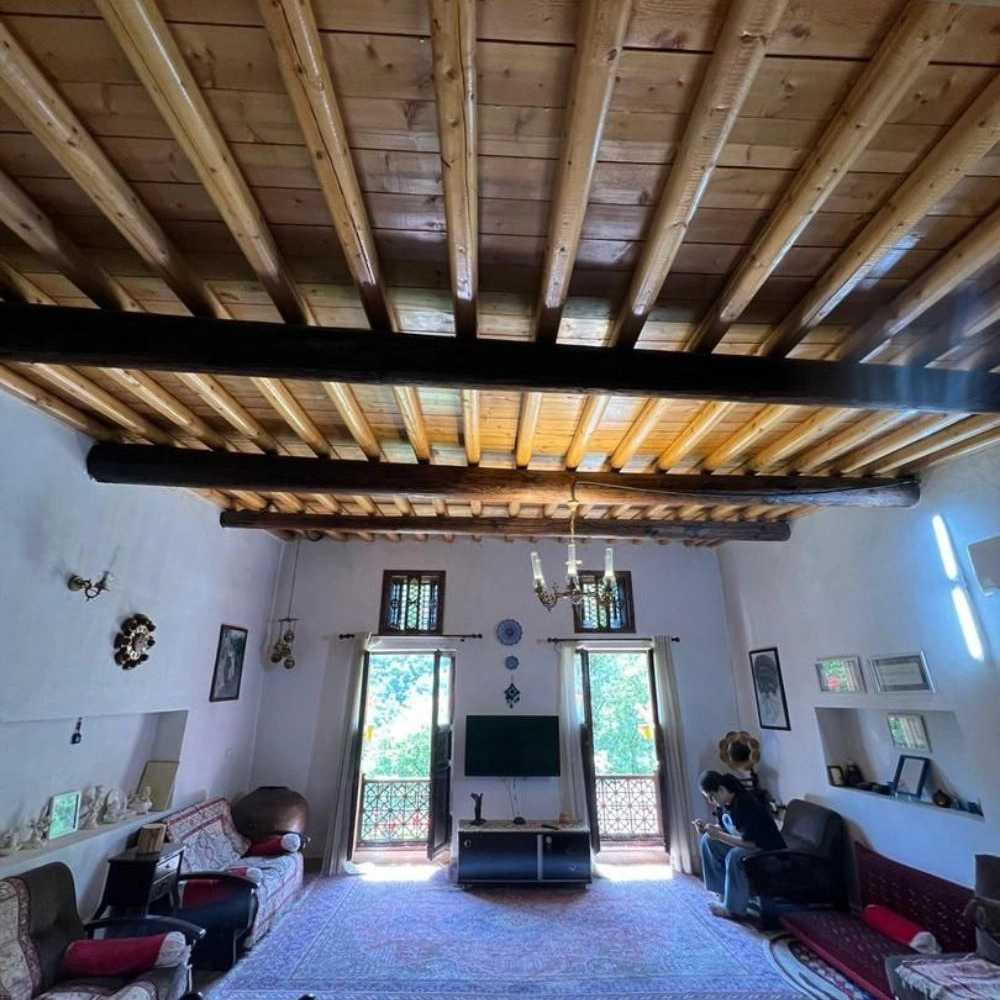 اقامتگاه سنتی خانه بر