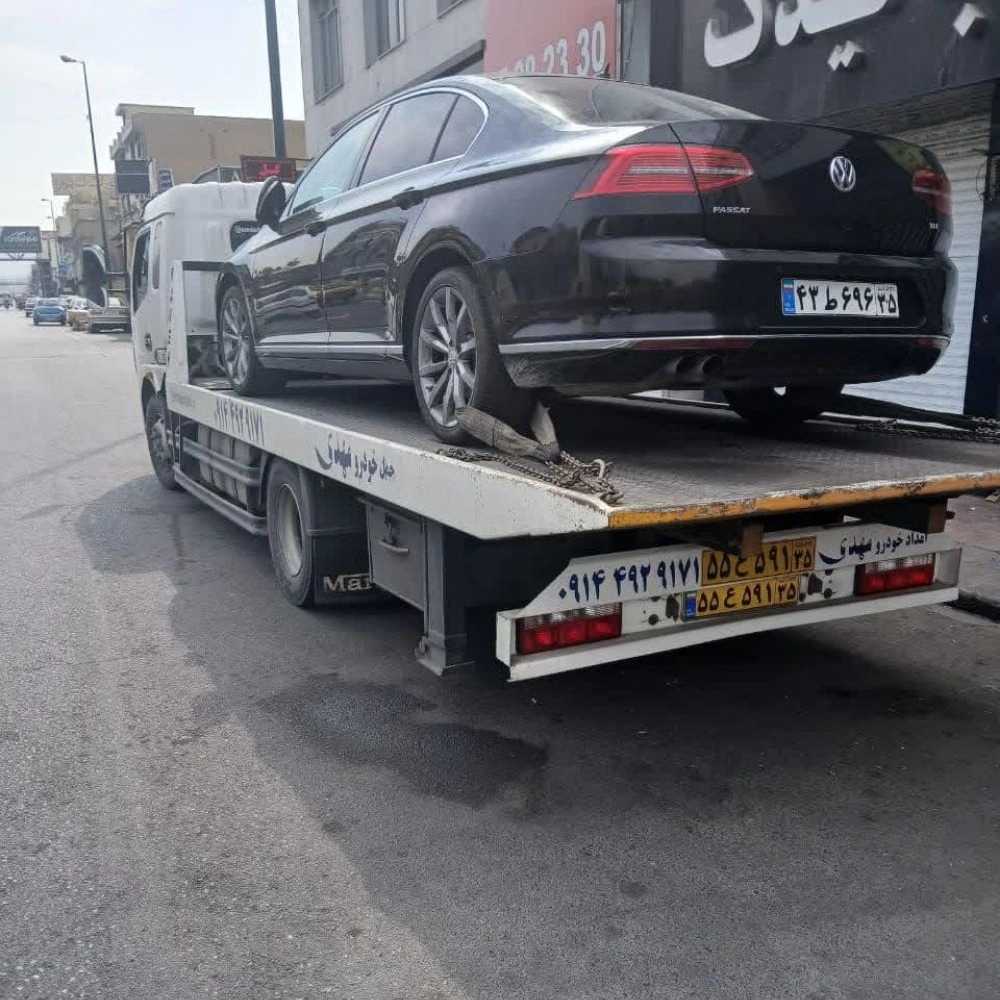 خودروبر جاده هادیشهر